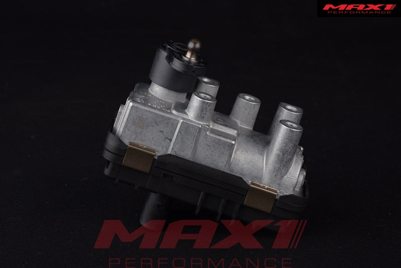New Genuine Hella Actuator for Nissan NV350 Caravan 53039700373 14411-3XN3C